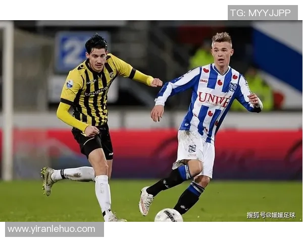 登博思青年队迎战阿尔克马尔青年队全力争胜展现青春风采